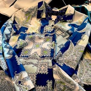 Ladies no iron blouse